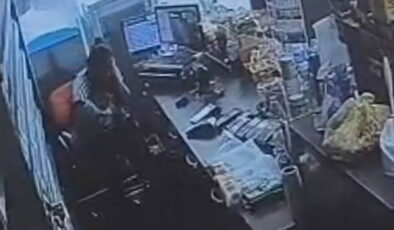 Eski eş dehşet saçtı: Kadını kucağında bebek varken defalarca bıçakladı!