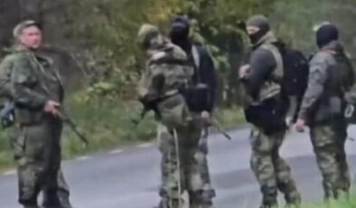 Estonya-Rusya sınırında 7 Rus askeri görüldü: Yol kapatıldı