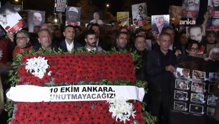 Gar Katliamı’nın 10’uncu yılında hayatını kaybedenler İstanbul’da anıldı