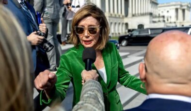 Gazetecinin sorusu çileden çıkardı: ABD’li siyasetçiden ‘kapa çeneni’ çıkışı