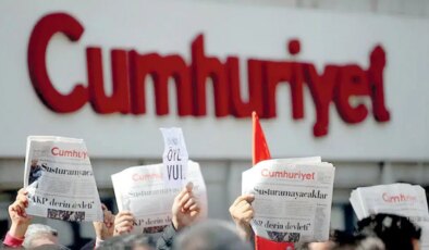 Gazetemize destek sürüyor: ‘Cumhuriyet’i yaşatmak, demokrasiyi savunmaktır’