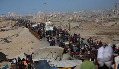 Gazze’de ateşkes yürürlüğe girdi: Filistinlilerin kuzeye dönüşü sürüyor