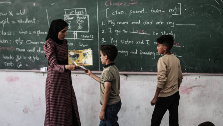 Gazze’de BM okullarında eğitim yeniden başladı
