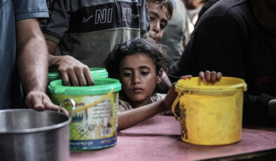 Gazze’de son 24 saatte 2 çocuk daha açlıktan öldü