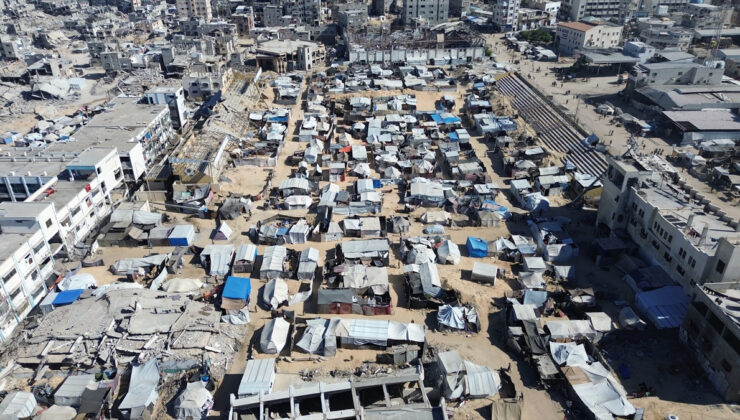 Han Yunus’taki stadyum Filistinlilerin geçici evi oldu