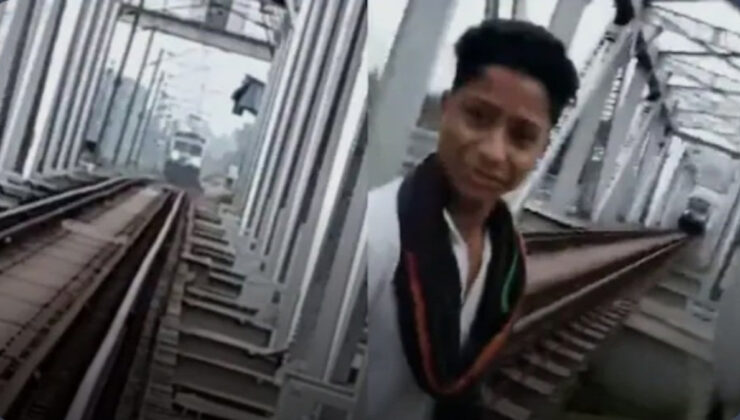 Hindistan’da raylarda video çeken çocuk, trenin altında kaldı