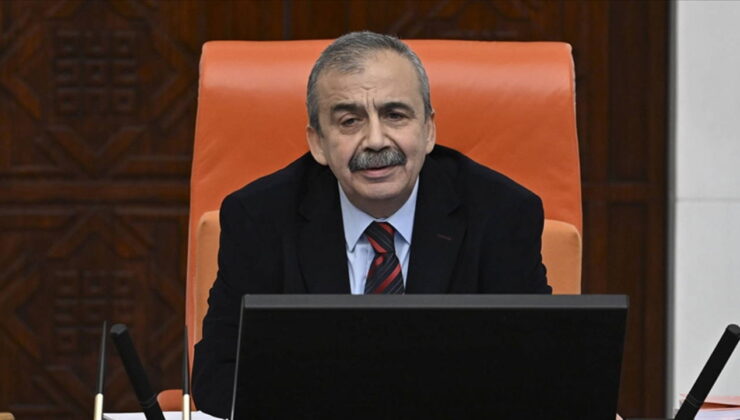 Iğdır’da ’Sırrı Süreyya Önder Parkı’ kararı 5 aydır onay bekliyor