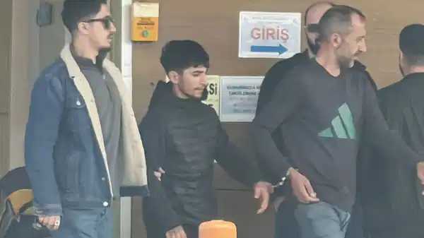 İnegöl’de uyuşturucu satışı yapan 2 şüpheli tutuklandı