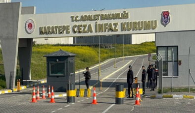 İnfaz koruma memurlarına bıçakla saldırdı: Yaralılar var!