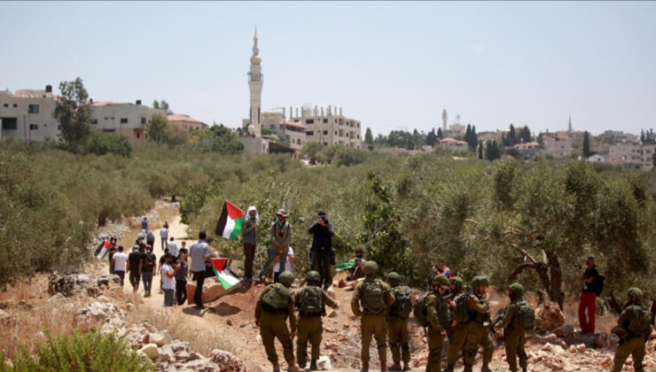 İsrail Batı Şeria’da yasadışı işgalini sürdürüyor: Filistinlilere ait 5 evi yıkıldı