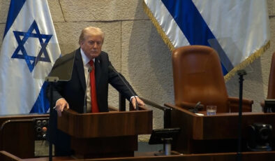 İsrail Meclisi’nde ABD Başkanı Trump protesto edildi