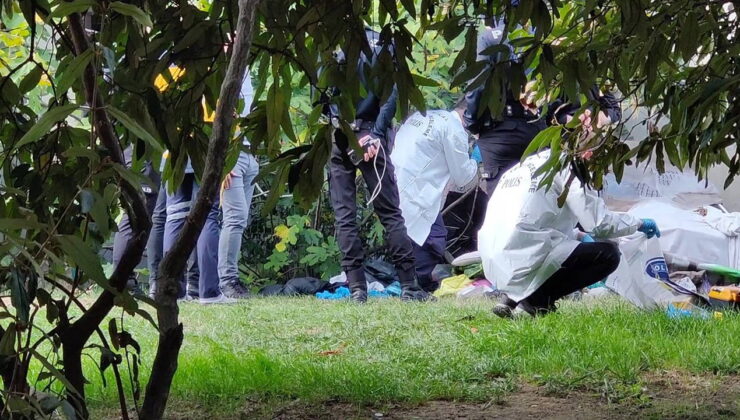 İstanbul Eyüpsultan’da kan donduran olay: Tramvay durağının yanında kalan şahıs ölü bulundu!