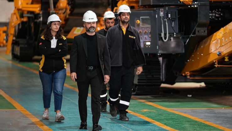 İzmir’de tornacı olarak başladığı işte, 350 kişiye istihdam sağladı