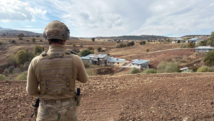 Jandarmanın ‘teslim ol’ çağrısına ateşle karşılık veren şüpheli hayatını kaybetti