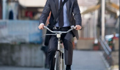 Japonya’da alkollü halde bisiklet kullanan öğretmen kovuldu