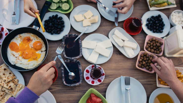 Kahvaltıda bunları asla yemeyin: Sağlığı bozan 5 gıda