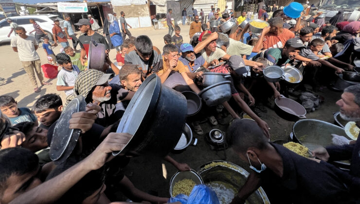 Kıtlık yaşanan Gazze’de açlıktan ölenlerin sayısı 460’a yükseldi