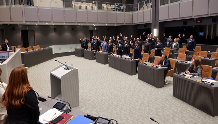 KKTC Cumhuriyet Meclisi’nde iki devletli çözüm önerisi onaylandı