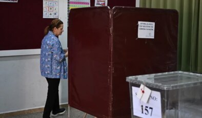 KKTC sandık başında: Yeni cumhurbaşkanı kim olacak?