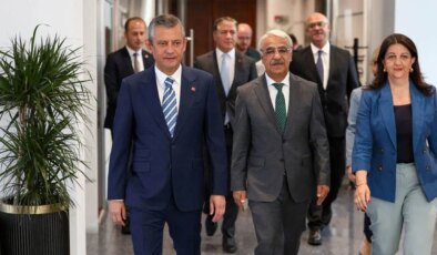 Komisyon İmralı’ya gidecek mi: DEM Parti’den gelen açıklamaya CHP’den yalanlama