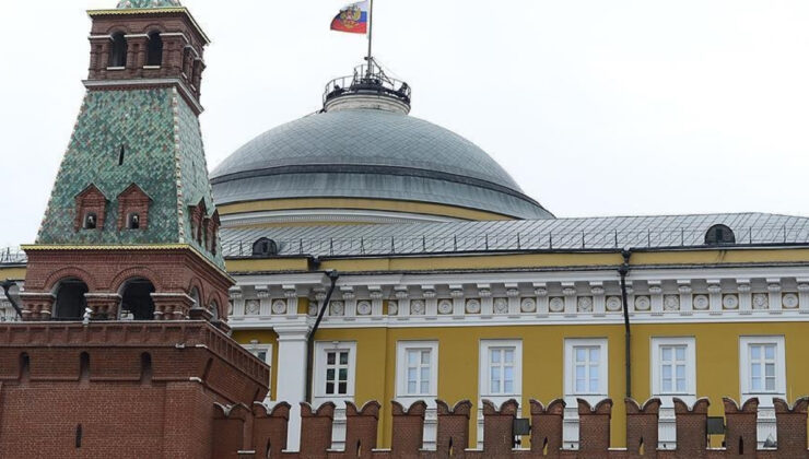 Kremlin açıkladı: Trump ile Putin görüşecek