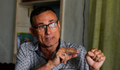 Kübalı demokrasi yanlısı muhalif Ferrer, ABD’ye sürgüne gönderildi