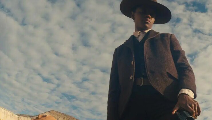 Kuşatılmış filminin konusu ne? Kuşatılmış filminin oyuncuları kim?