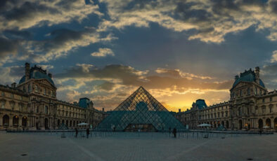 Louvre soygununda yakalanan iki şüpheli suçunu itiraf etti