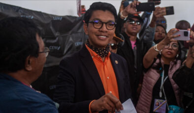 Madagaskar Cumhurbaşkanı Andry Rajoelina’nın ülkeden gizlice ayrıldığı iddia edildi