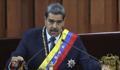 Maduro: ABD’nin askeri hamlelerine karşı Rus uçaksavar füzesi kullanılacak