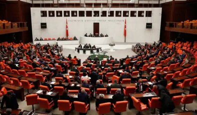 Meclis’te Vakıflar Kanunu’nda değişiklik öngören teklif görüşülüyor: ‘Kültür alanlarını yeniden yandaş vakıflara açma girişimidir’