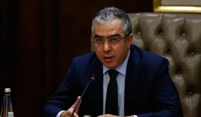 Mehmet Uçum: ‘Demokratik dünyanın en rahat muhalefetlerinden biri Türkiye’de yapılıyor’