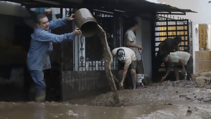 Meksika’daki sel felaketinde ölü sayısı 64’e yükseldi