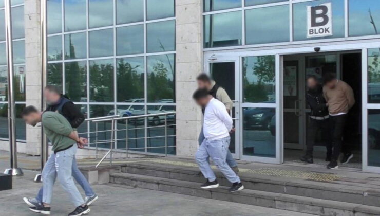 Midelerinden uyuşturucu çıktı: 3 İranlı tutuklandı