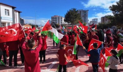 Milli Eğitim Bakanlığı, yarın tüm okullarda ‘Filistin farkındalık etkinlikleri’ düzenleneceğini açıkladı