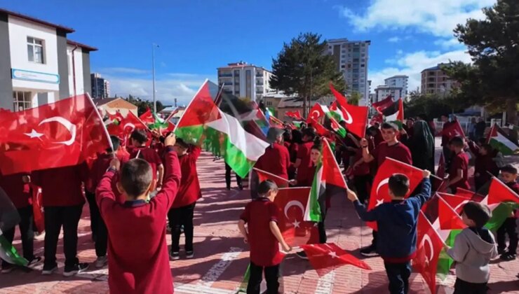 Milli Eğitim Bakanlığı, yarın tüm okullarda ‘Filistin farkındalık etkinlikleri’ düzenleneceğini açıkladı