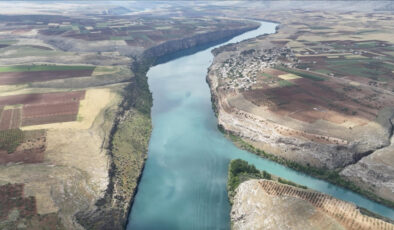 MÖ 3000 yıllık izler bulunuyor: Kızılin Kanyonu güzelliği ile büyülüyor