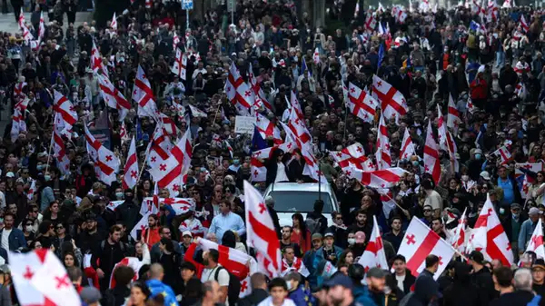 Muhalefet liderlerine ‘darbe girişimi’ suçlaması: Gürcistan’da neler oluyor?