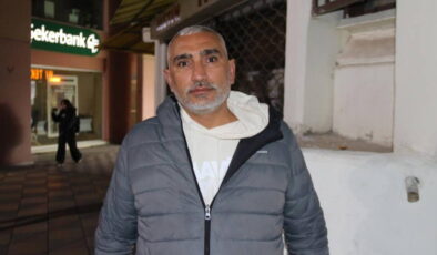 Müşteriyi balıkla dövdüler: Parmağından oldu!