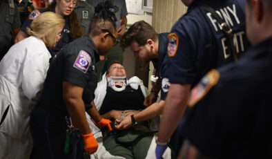 New York’ta AA kameramanı, polis tarafından darbedildi