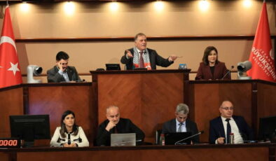 Nuri Aslan’dan dikkat çeken ‘Ekrem İmamoğlu’ sözleri: ‘Cesareti olan varsa gider’