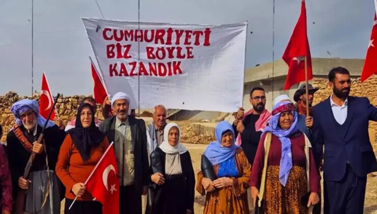 O sembolik Cumhuriyet fotoğrafı Şanlıurfa’da yeniden canlandırıldı