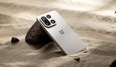 OnePlus 15, dünyanın ilk 165Hz OLED ekranına sahip telefonu olacak