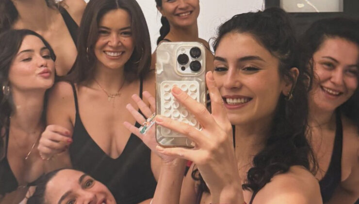 Oyuncu Tuba Büyüküstün, Paris Moda Haftası kombini! Sosyal medyada yorum yağdı