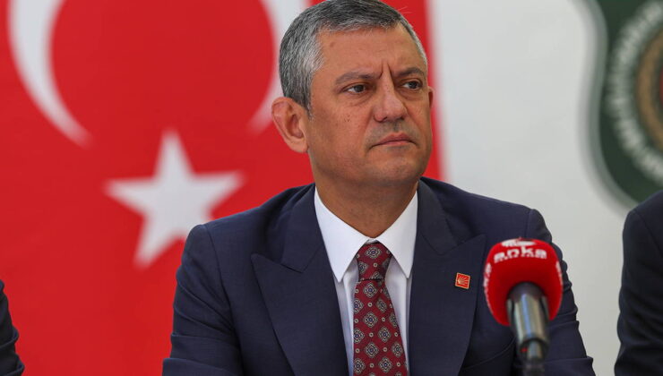 Özgür Özel, İstanbul’un Kurtuluşu’nu kutladı: ‘Geldikleri gibi giderler’