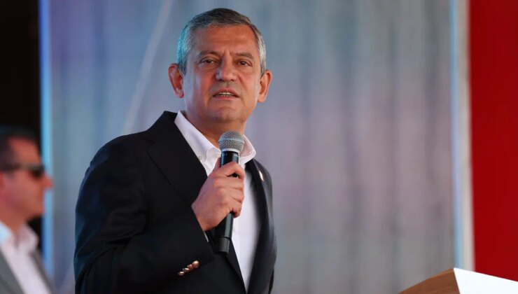 Özgür Özel’den Erhürman’a tebrik telefonu