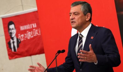 Özgür Özel’den ‘Mansur Yavaş’ ve ‘Meclis protestosu’ açıklaması: ‘Gelecek sene 1 Ekim’de aynı durum olursa…’