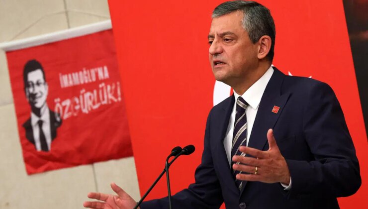 Özgür Özel’den ‘Mansur Yavaş’ ve ‘Meclis protestosu’ açıklaması: ‘Gelecek sene 1 Ekim’de aynı durum olursa…’