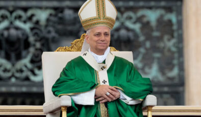 Papa, Gazzeli çocuklar için 5 bin doz antibiyotik gönderiyor