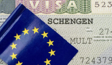 Pasaporta damga resmen bitiyor: Schengen’de dijital dönem başlıyor